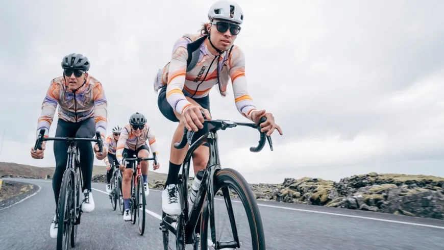 Cafe Du Cycliste Atelier Alexine Long Sleeve Jersey Onyx