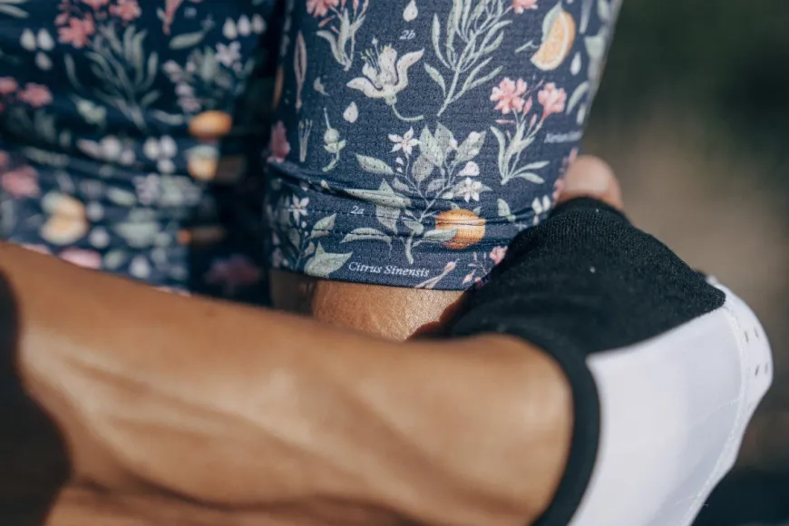Cafe Du Cycliste Fleurette Jersey Orange Blossom