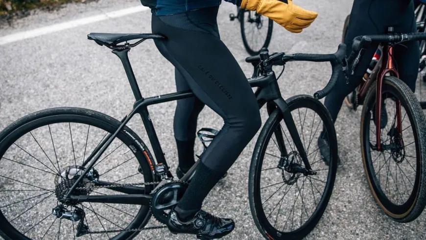 Cafe Du Cycliste Primaloft Sock Black