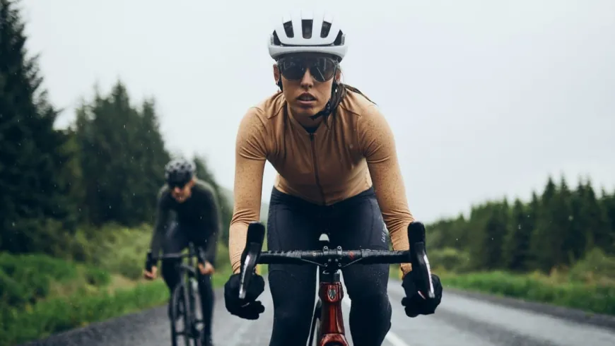 Cafe Du Cycliste Women's Audrey Long Sleeve Jersey Beige