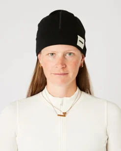 Fingerscrossed Beanie Black