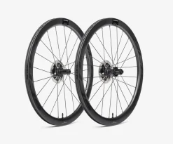 Scope Cycling R4 Disc Black Shimano